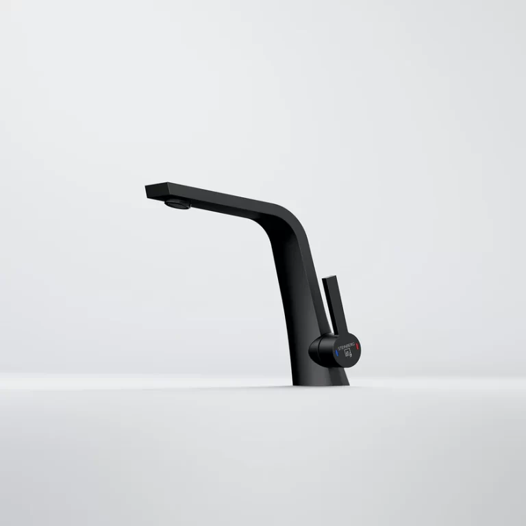 260_1010_1_S_2406_pm1_q_web