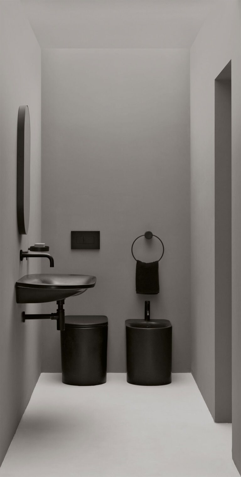 BTW wc 54x36xH 43 cm 4