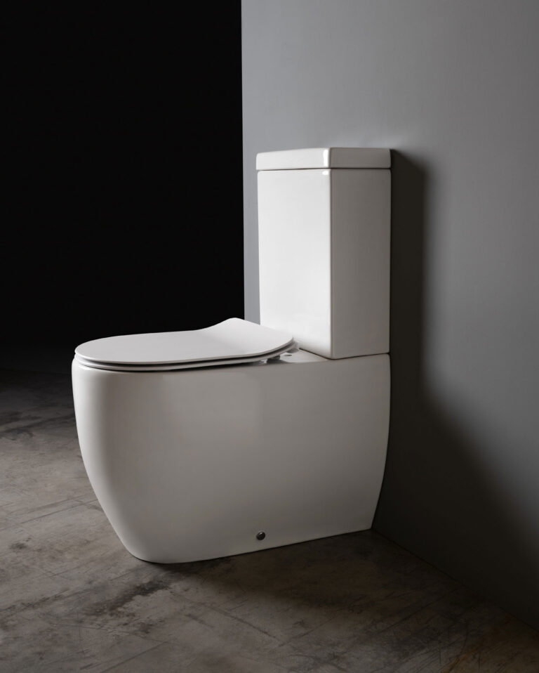 Monobloc wc 66x36,5 cm 3